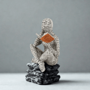 Minimalistická čtecí figurka